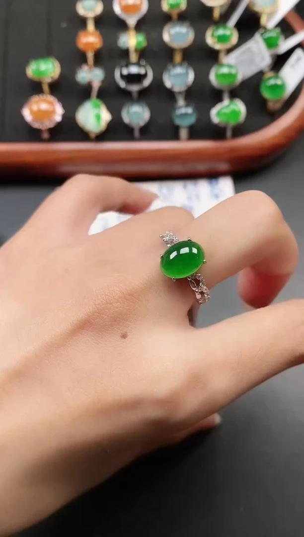 银S925镶嵌戒指翡翠111