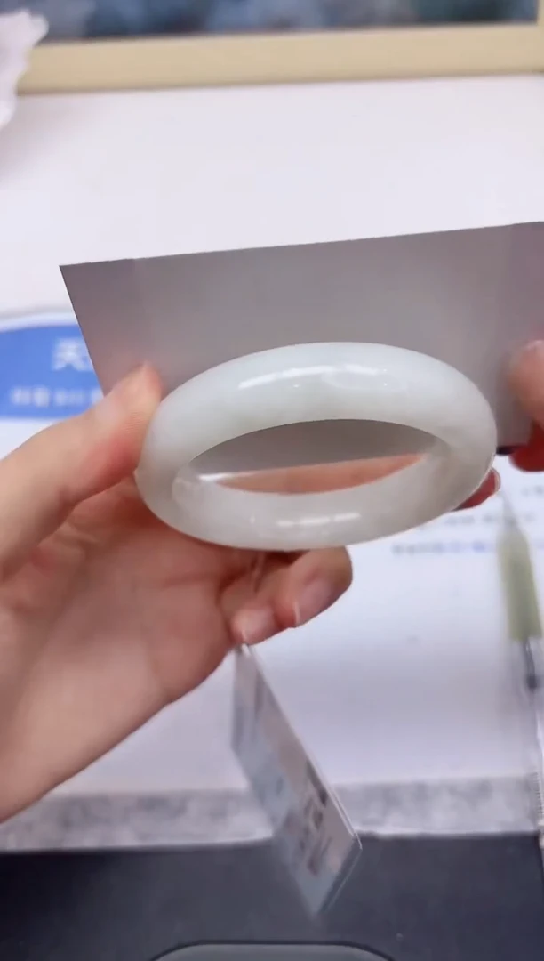 和田玉手镯未镶嵌272-56.7