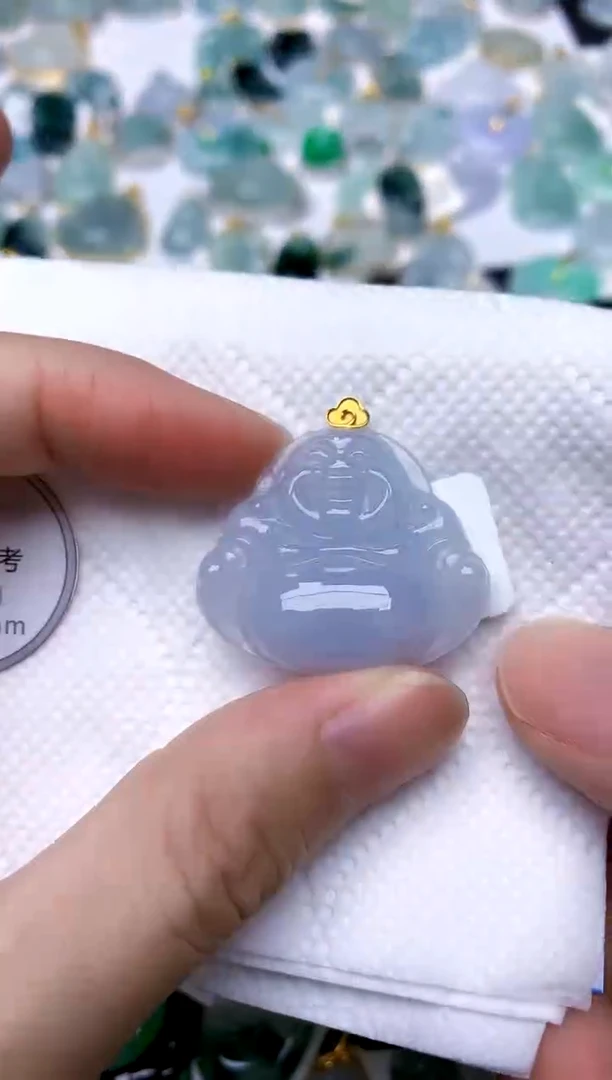 颈饰18K金镶嵌翡翠天然A货翡翠