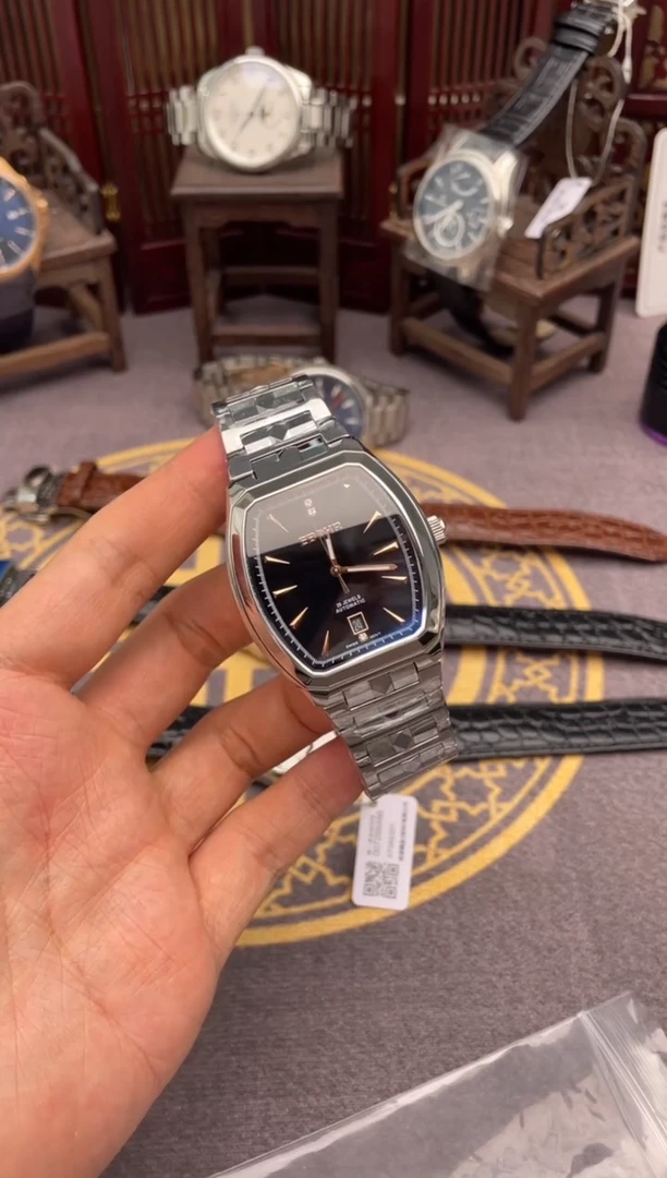 依波瑞机孤品闪电购手表配件一只