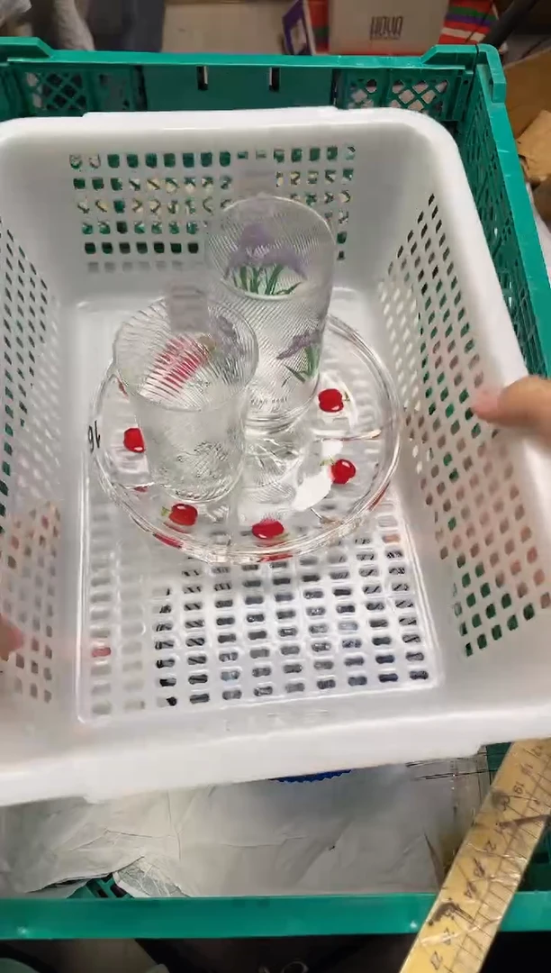 一****吃175精美瓷器感谢选购