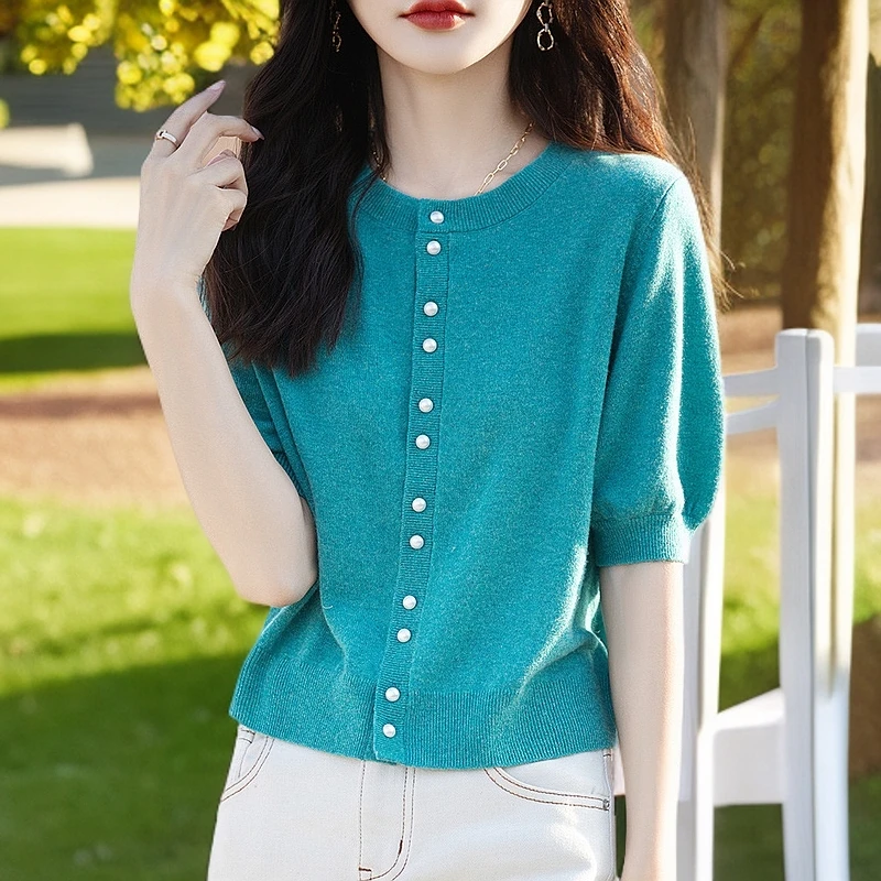 复古圆领扣短袖针织衫女夏季薄款设计感修身短款显瘦开衫上衣