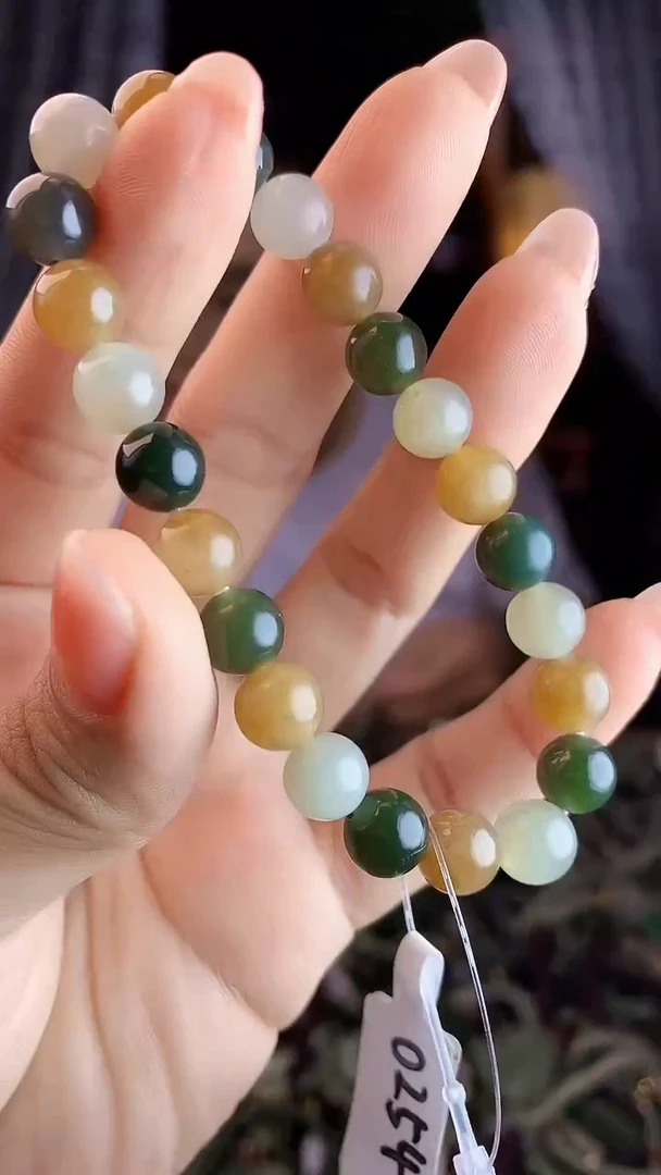 和田玉未镶嵌颈饰拍一发一