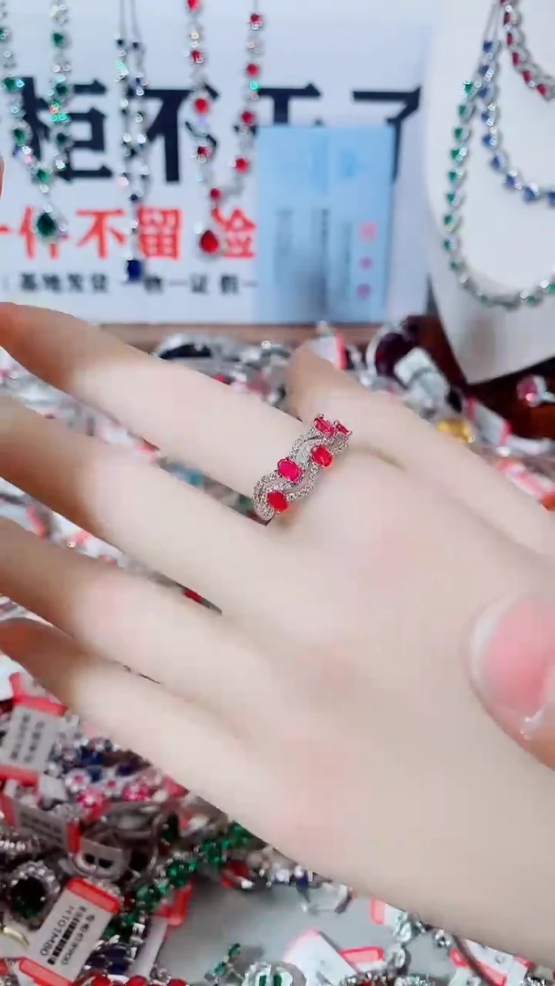 未镶嵌戒指红宝石