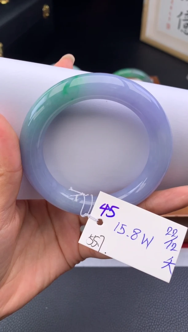 未镶嵌手镯翡翠假一赔三   手镯