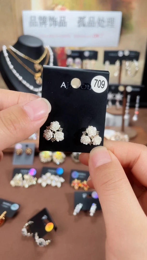 合金925银锆石豆709