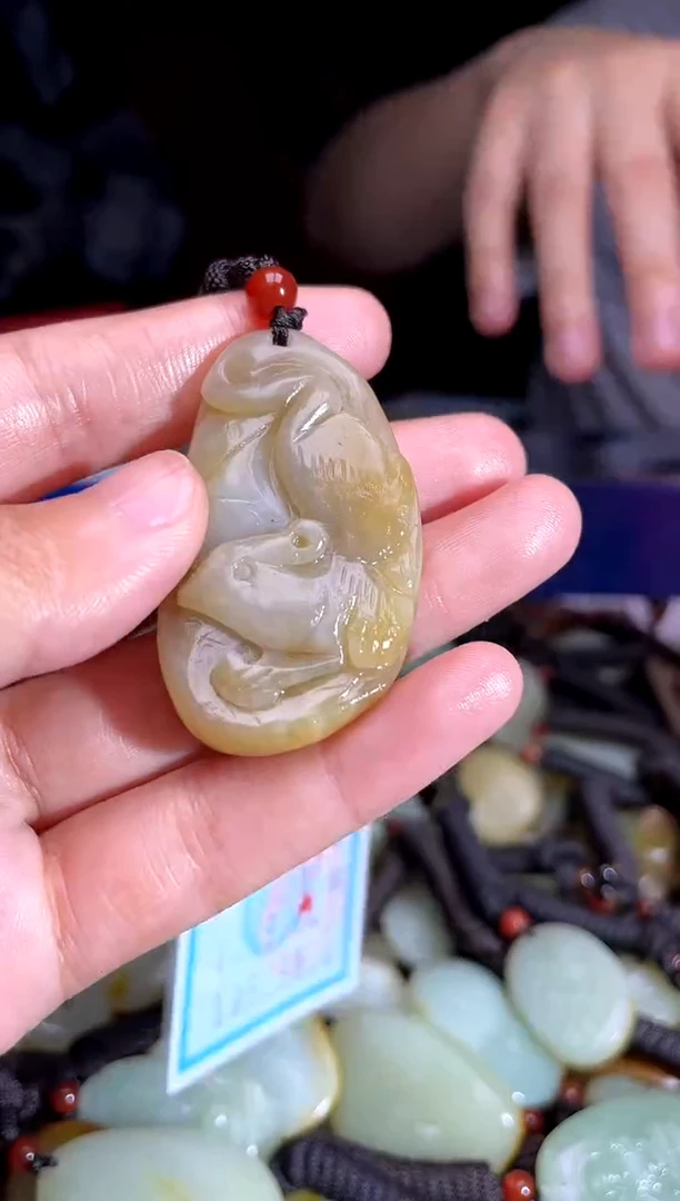 和田玉未镶嵌挂件1