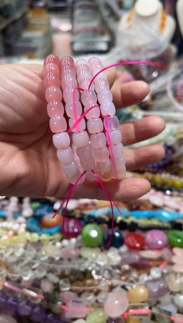 未镶嵌玛瑙/玉髓珠宝半成品一个手链