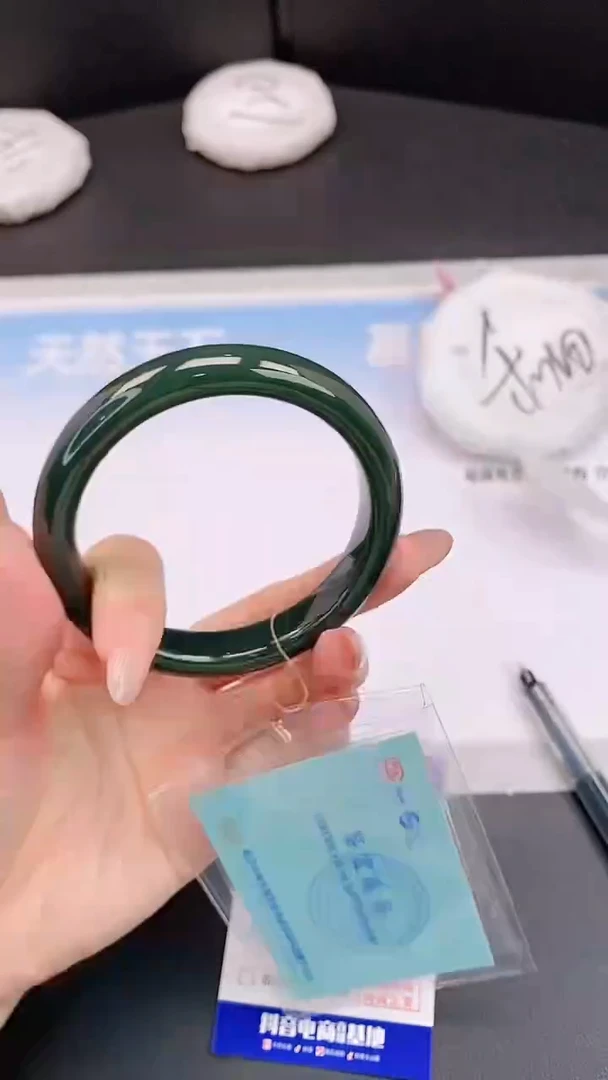 未镶嵌手镯和田玉H104+62