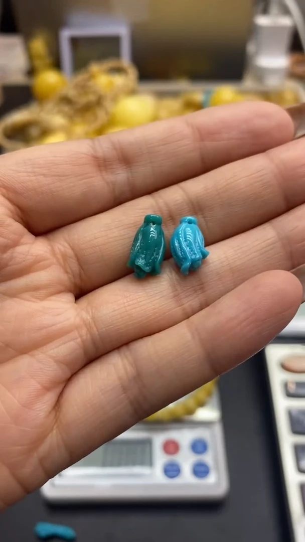 未镶嵌绿松石珠宝奇石1043一对