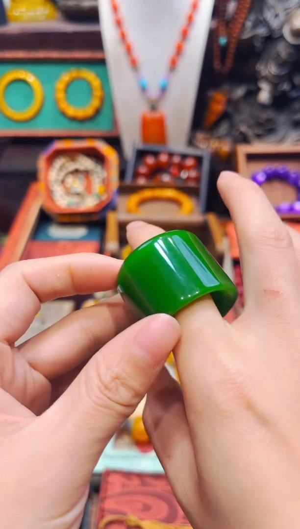 【闪购商品】蜜蜡裸石未镶嵌欣妹专属你精选链接c