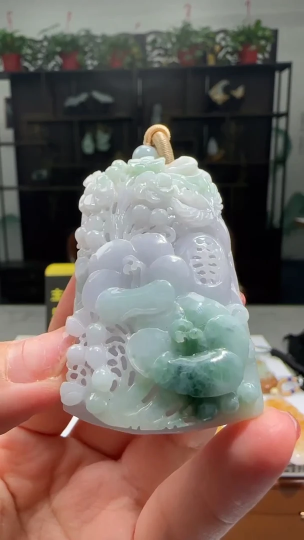 【闪购商品】翡翠颈饰未镶嵌天然翡翠A货吊坠