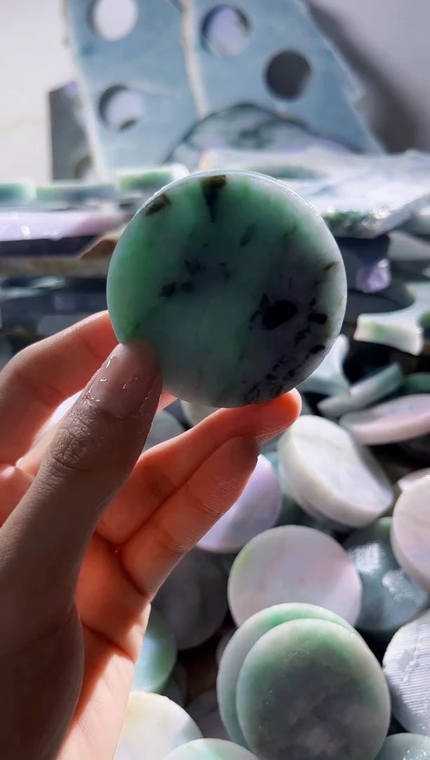 翡翠裸石缅甸翡翠A货陈352