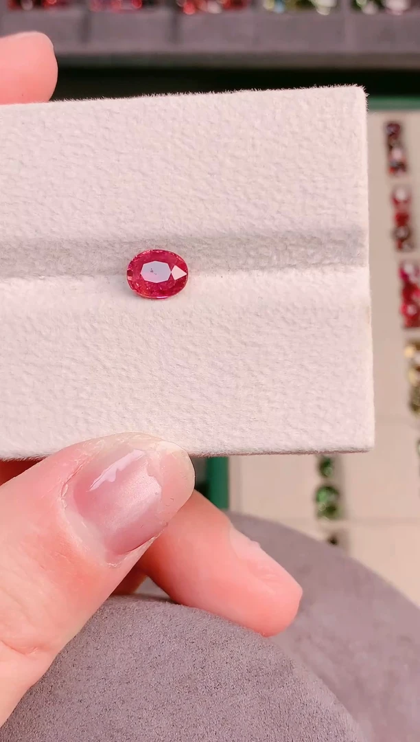 未镶嵌裸石碧玺1.18克拉