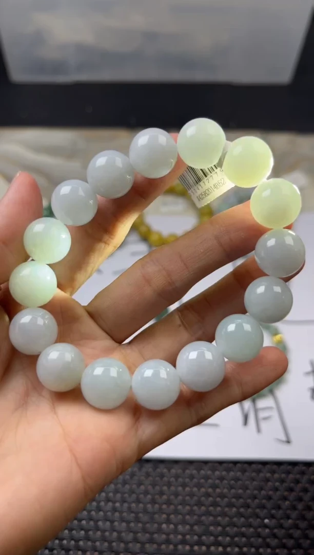 未镶嵌定制翡翠翡翠
