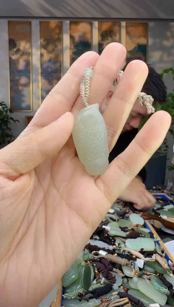 未镶嵌和田玉挂件拍一发一