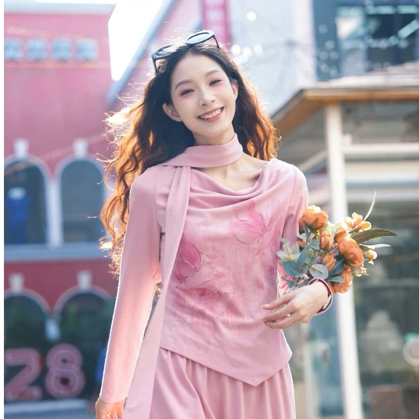 两三事浪漫出逃2025春季新款印花上衣半身裙两件套女时尚套装