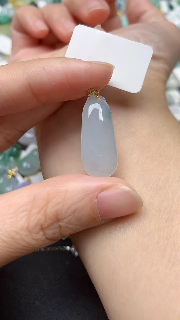 颈饰18K金镶嵌翡翠天然缅甸A货翡翠