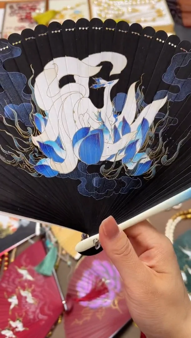 蔷****?大漆扇子三号