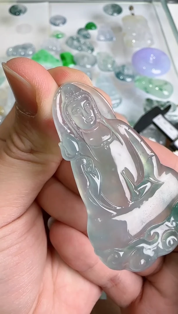 【闪购商品】翡翠吊坠(不含链)未镶嵌