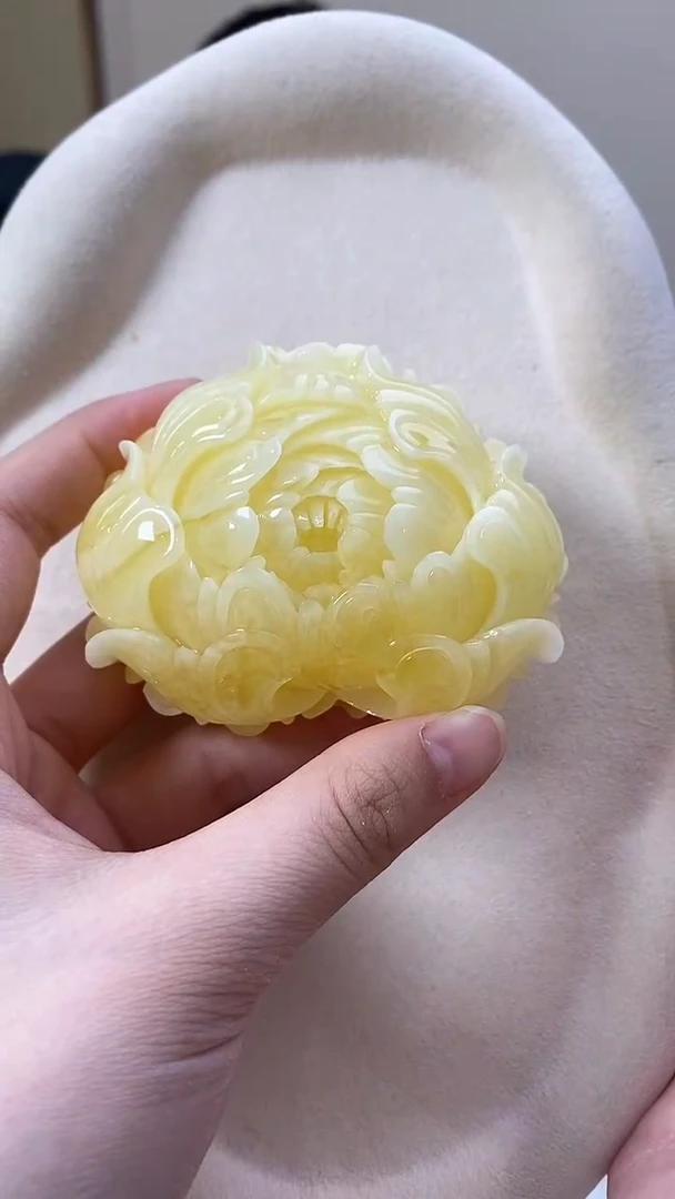 琥珀颈饰未镶嵌吊坠