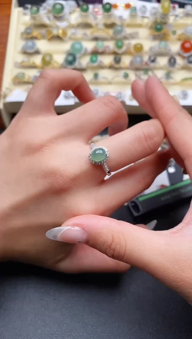 【闪购商品】翡翠戒指银S925镶嵌55555555+8