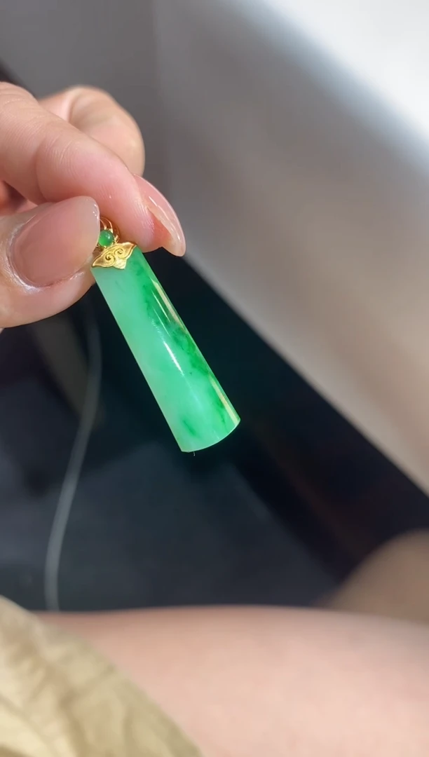 翡翠18K金镶嵌吊坠(不含链)无事牌