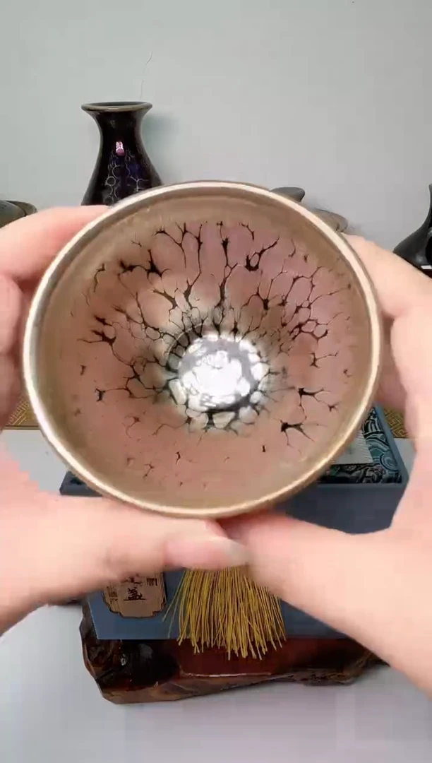 【闪购商品】茶盏春申阁福利1只微瑕冠军