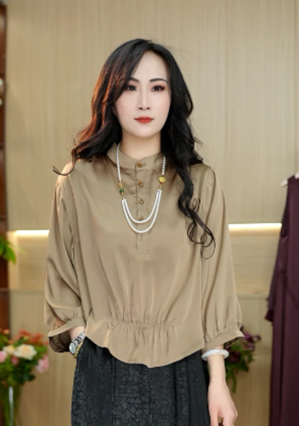 9557-23新款女士小衫上衣