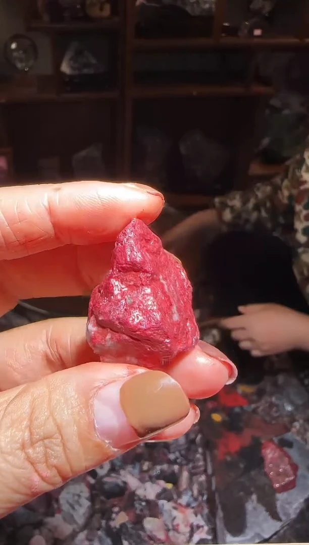 天然辰砂朱砂毛料85