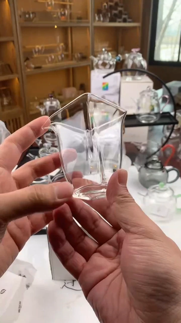 【闪购商品】紫砂茶杯转曲纹公杯