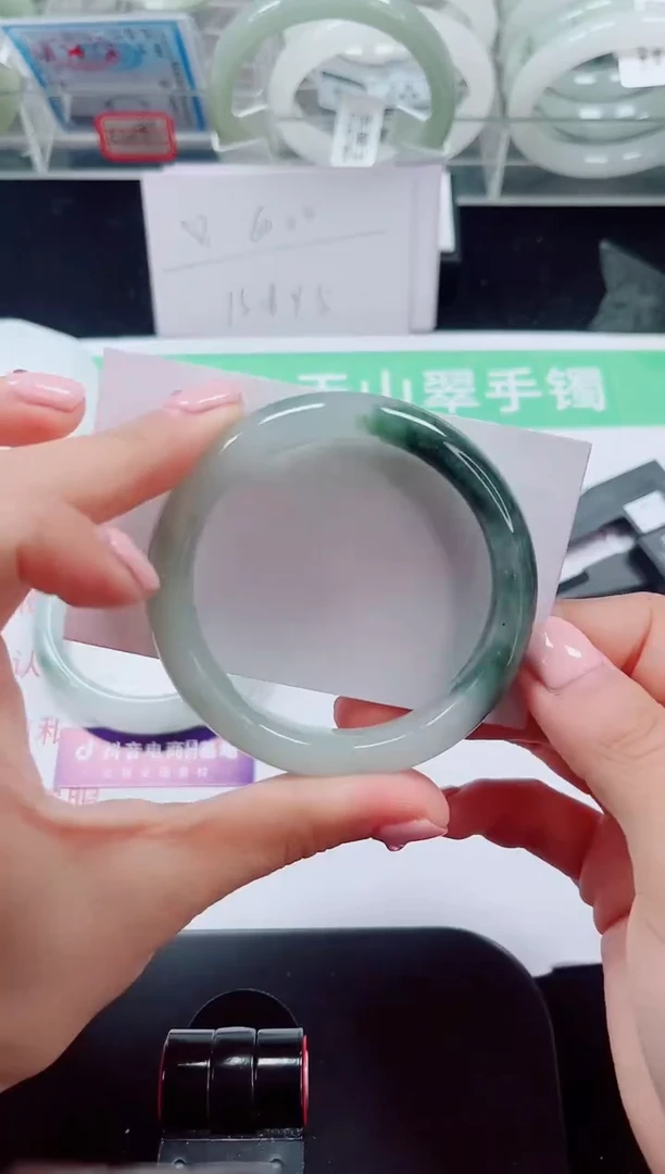 未镶嵌手镯石英质玉61-52/53