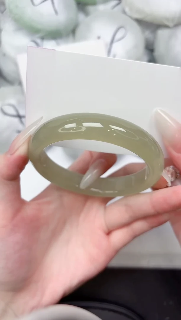 未镶嵌手镯石英质玉36-60.3