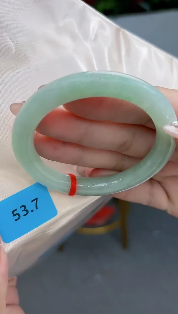 【闪购商品】翡翠手镯未镶嵌翡翠手镯