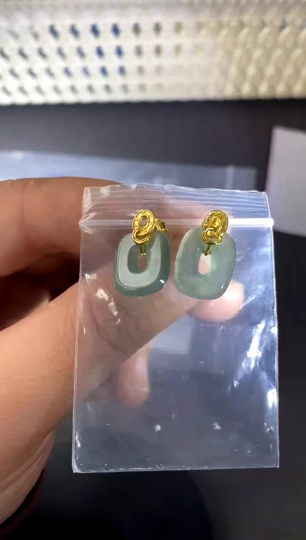 【闪购商品】翡翠耳饰银S925镀金镶嵌买断价