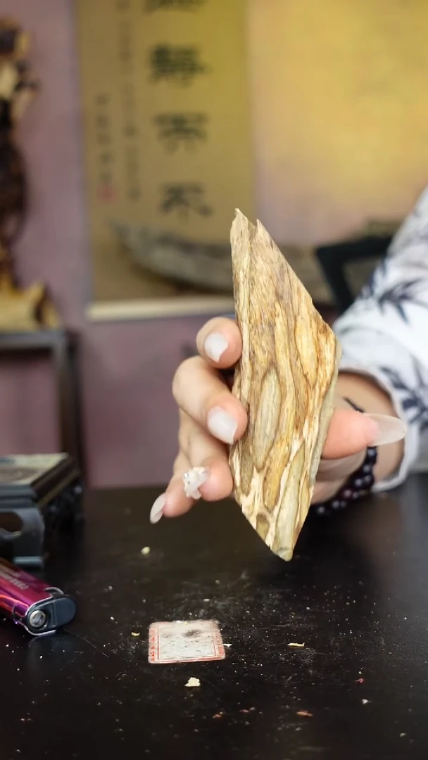 木海南橄榄香原料把件39克