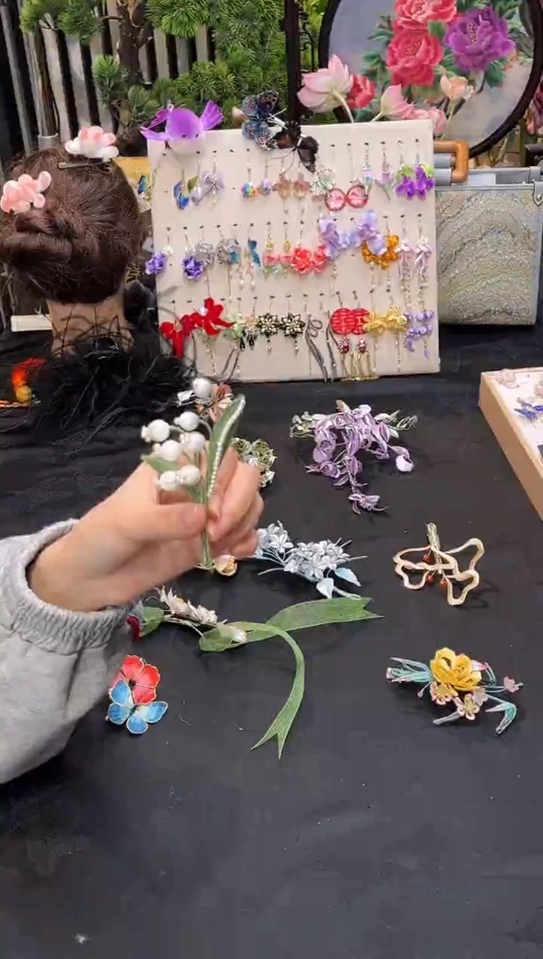 织绣䊾****️非遗手工苏绣饰品