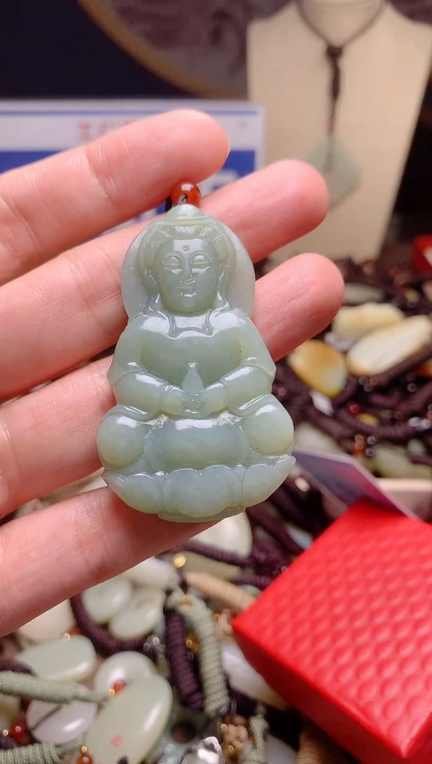 和田玉未镶嵌颈饰1