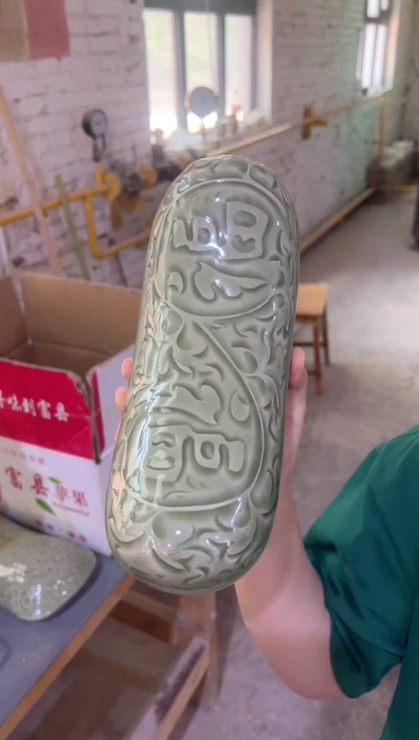 耀州窑青瓷大师手刻福字枕头