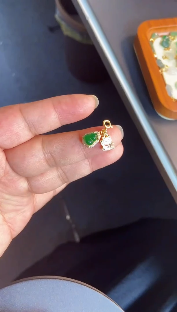 吊坠(不含链)银S925镶嵌翡翠1