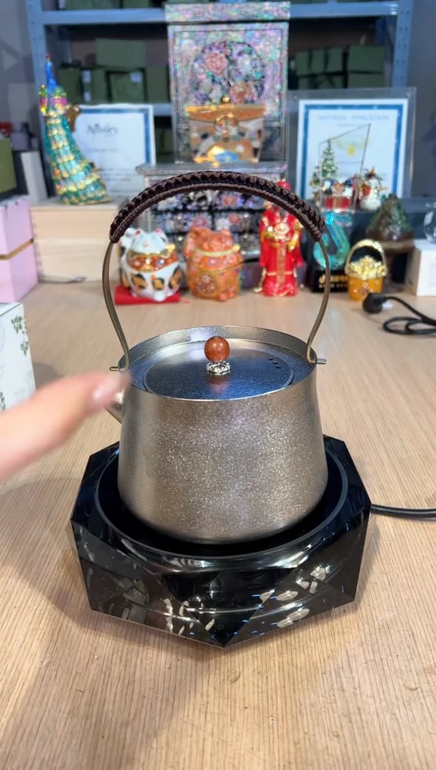 【闪购商品】杯35DL钛提梁壶