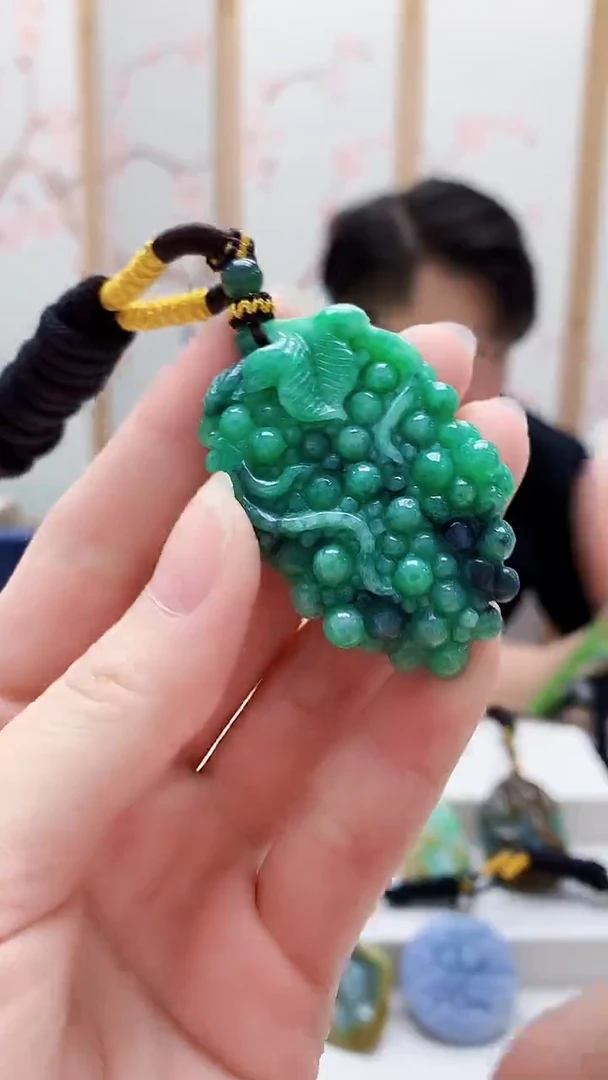 未镶嵌定制翡翠5060ry-毛货挂件51