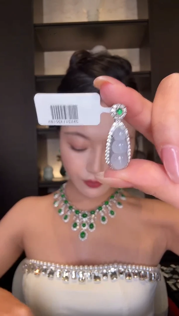 颈饰银S925镶嵌翡翠159