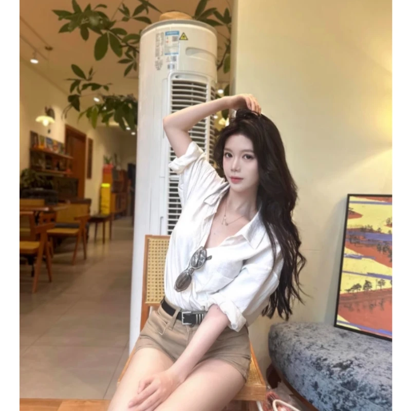 【现货】韩系简约穿搭百搭休闲衬衫上衣高腰显瘦短裤新款两件套女装