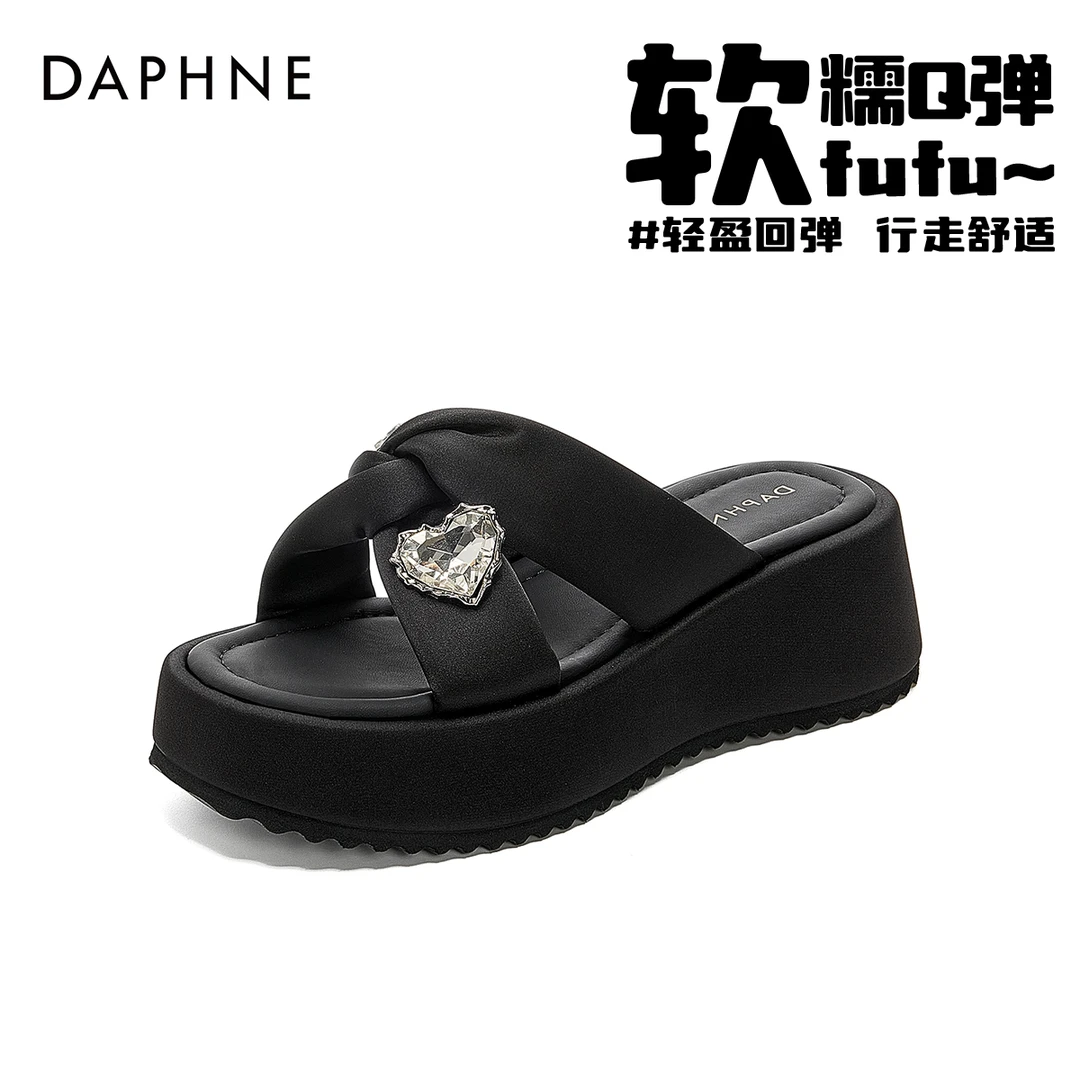 达芙妮2025年夏季厚底一字拖休闲风时尚百搭水钻轻便舒适凉拖鞋女