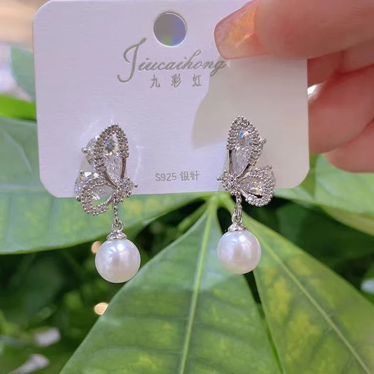铜合金锆石耳饰 蝴蝶珍珠款耳钉女士高级感耳钉新款精致气质耳坠