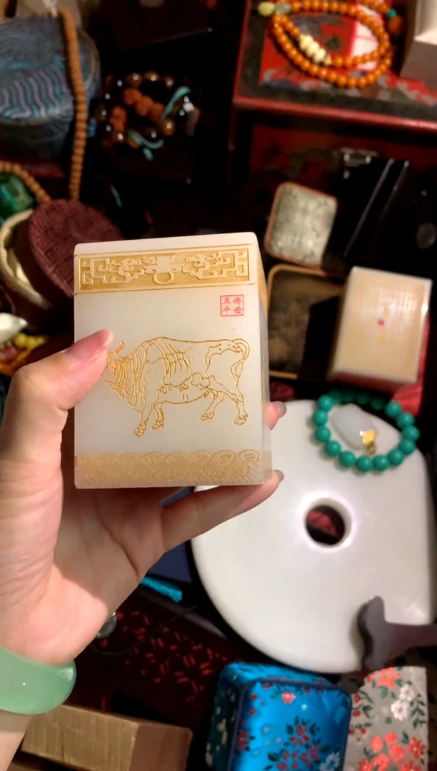 未镶嵌和田玉摆件润玉潭精品专属摆件