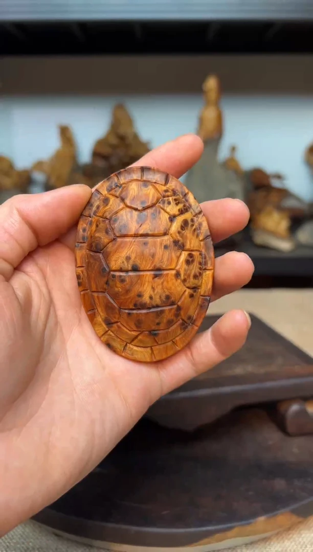 柏木（崖柏）崖柏雕刻件