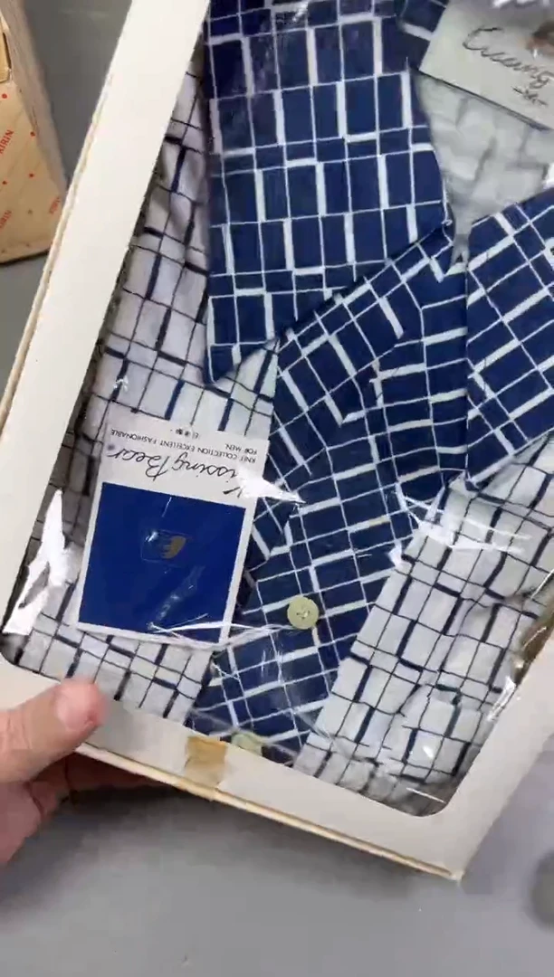 瓷片鑫*来801号满30米包邮，碰瓷社感谢您的支持~