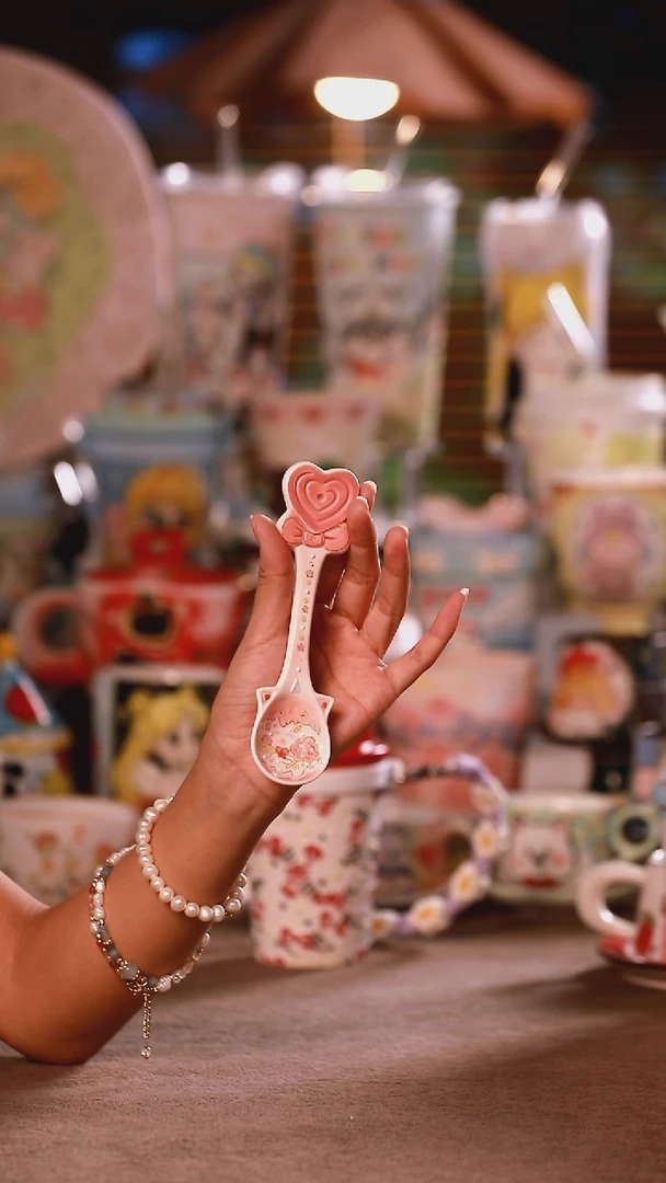 其他景德镇釉下彩手绘设计师款陶瓷